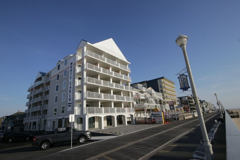 Hotel Monte Carlo Boardwalk / Oceanfront Ocean City