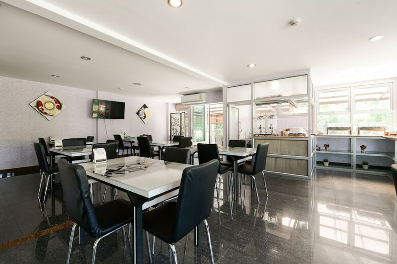 Aparthotel Oyo 364 Winner Sriracha Serviced Apartment