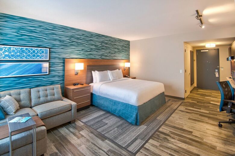 Hotel Towneplace Suites By Marriott Miami Airport