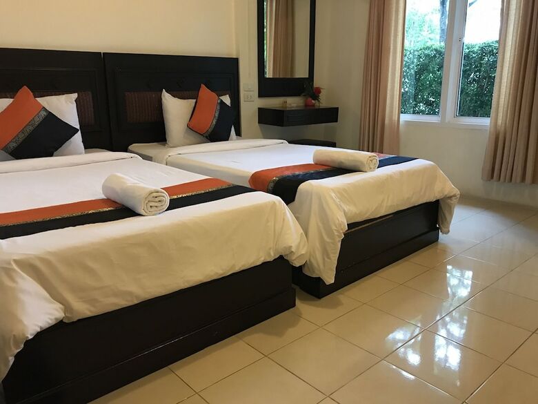 Hotel Pova Residence And Boutiques Resort