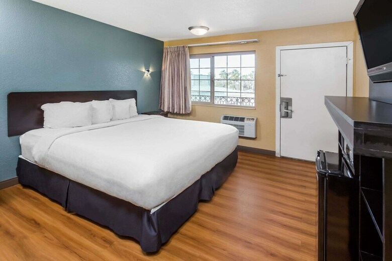 Hotel Travelodge By Wyndham Oceanside