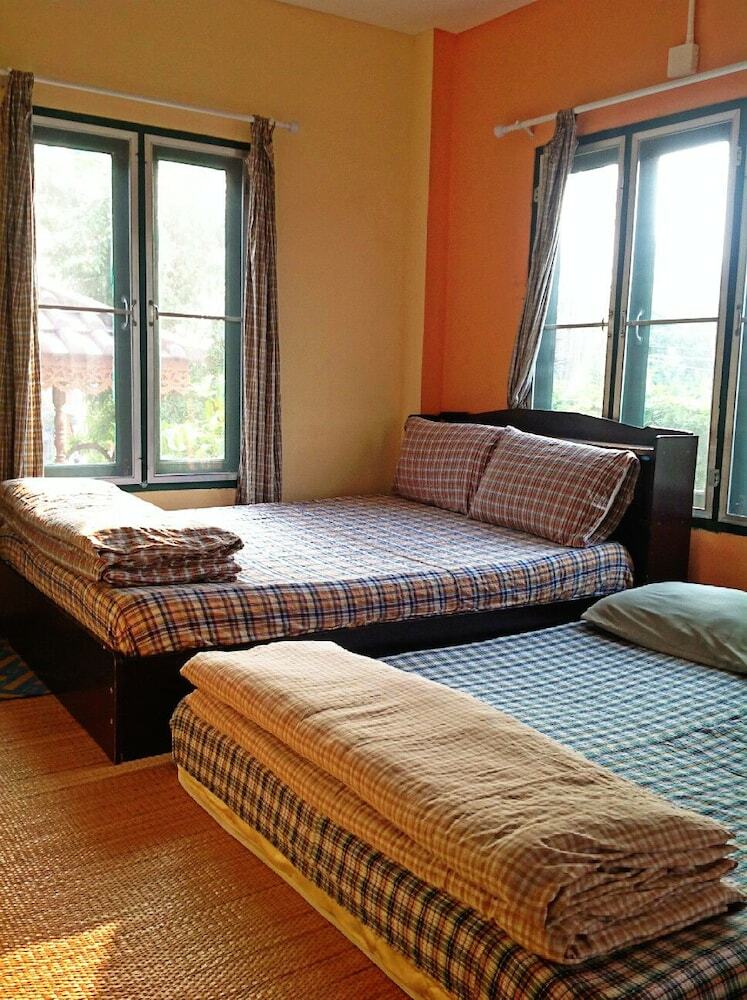 Hotel Tonkong Guesthouse And Restaurant