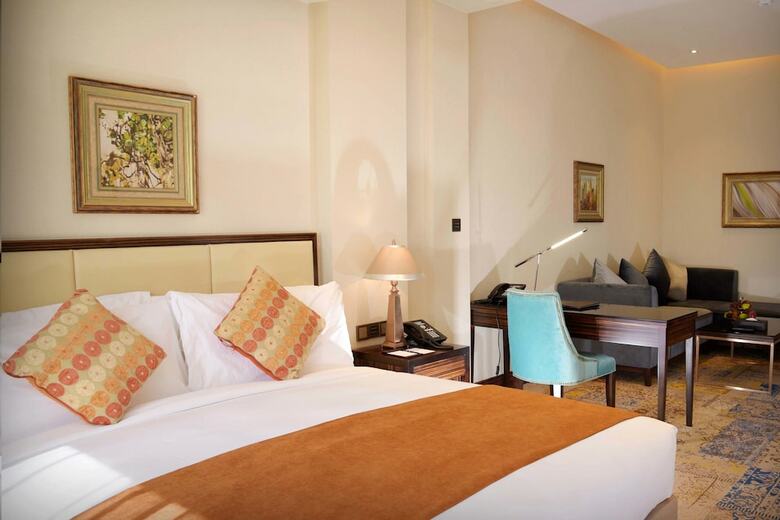Hotel Warwick Al Khobar
