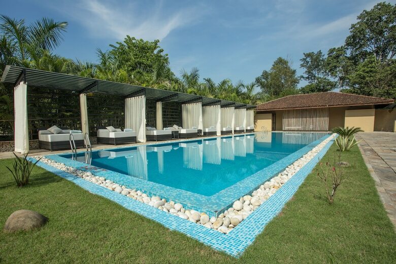 Hotel Kasara Resort - Chitwan National Park