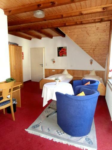 Hostal Landgasthaus Zur Linde