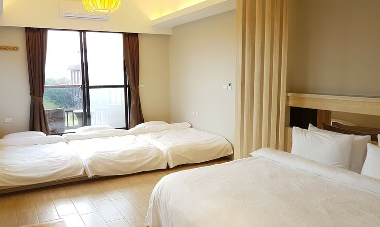 Bed & Breakfast Sunny Stream Villa