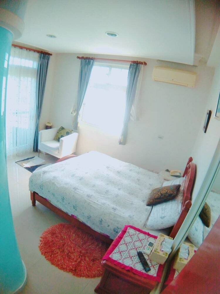 Riverside B&B