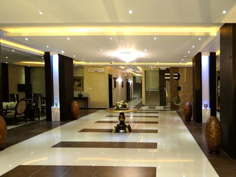 Apartamentos Al Muhaidb Residence Al Maidan