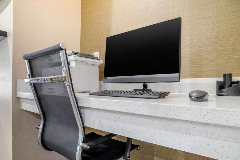 Hotel Sleep Inn & Suites Near Westchase