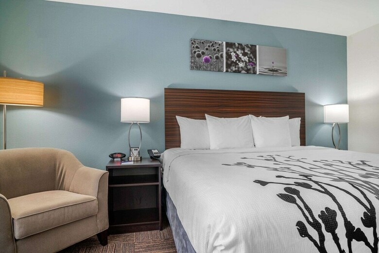 Hotel Sleep Inn & Suites Near Westchase