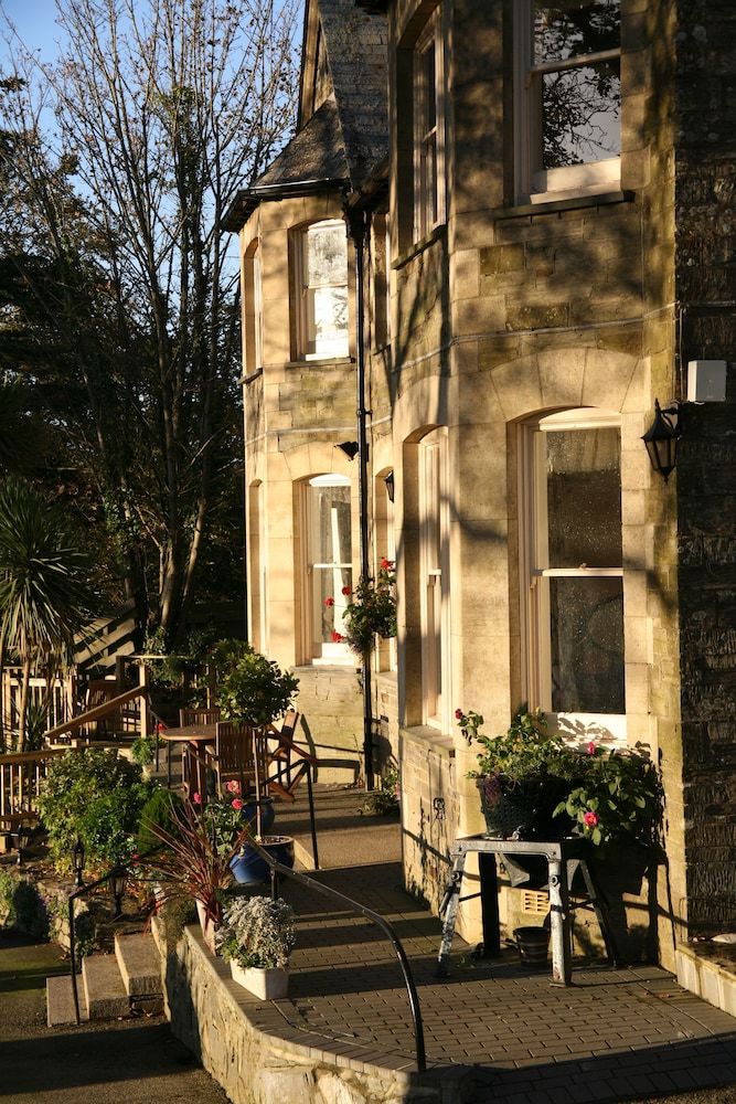 Bed & Breakfast Trehaven Manor