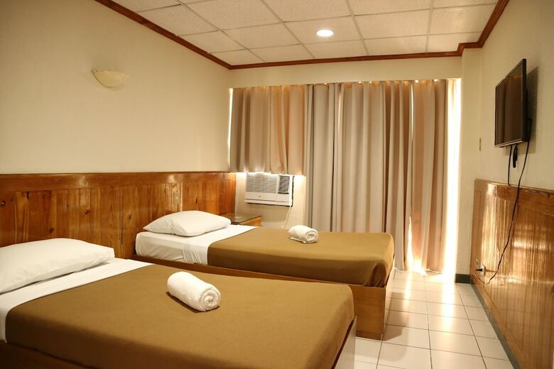 Puerto De San Juan Beach Resort Hotel
