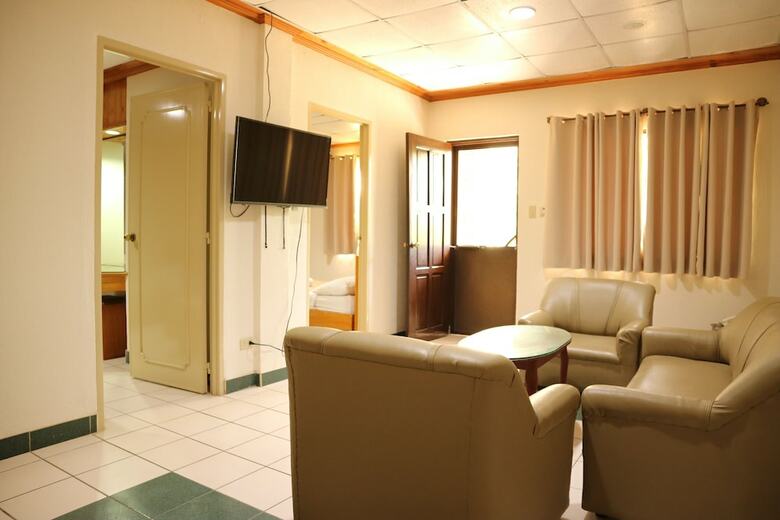 Puerto De San Juan Beach Resort Hotel