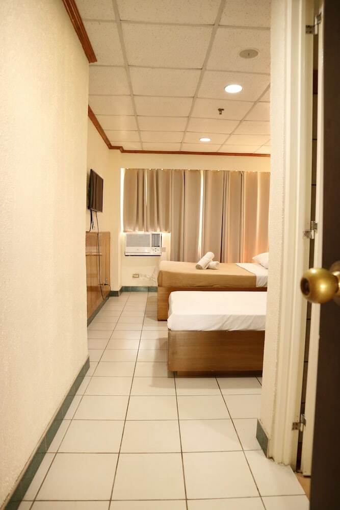 Puerto De San Juan Beach Resort Hotel