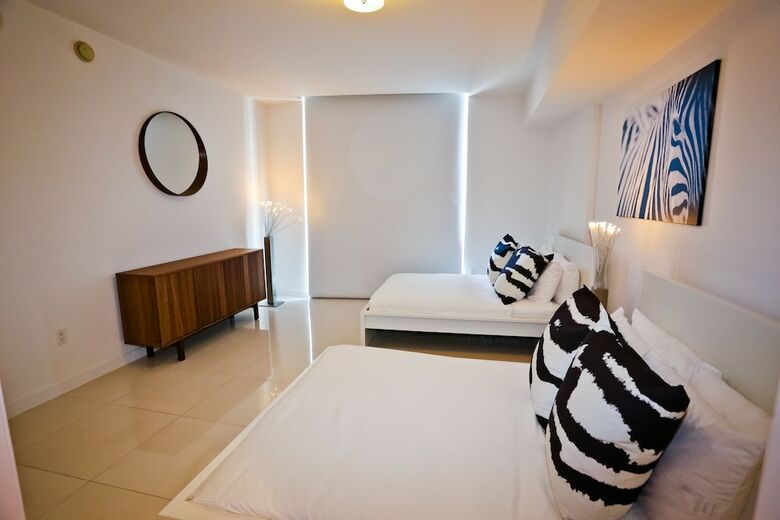 Nuovo Miami Apartments At Icon Brickell