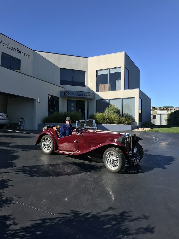 Hotel Madsen Retreat