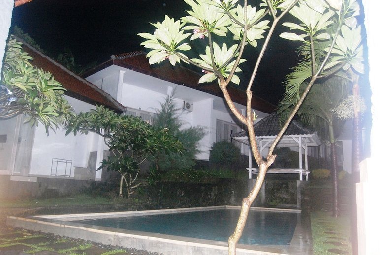 Hotel White Dove Villa