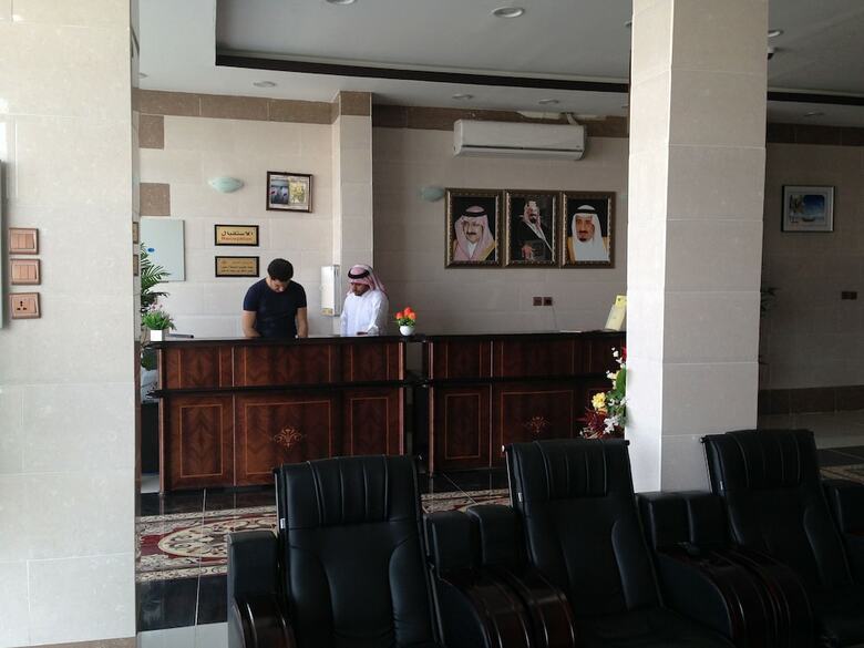 Al Eairy Furnished Apartments Tabuk 1