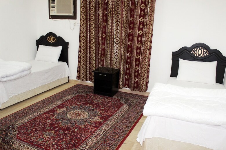 Hotel Al Eairy Furnished Apartments Qassim 2
