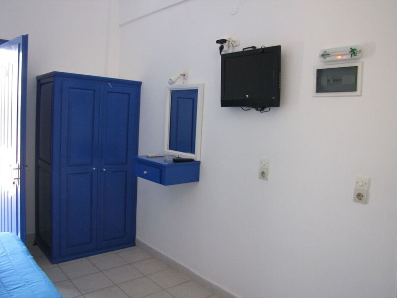 Studio Apartment Perivolos