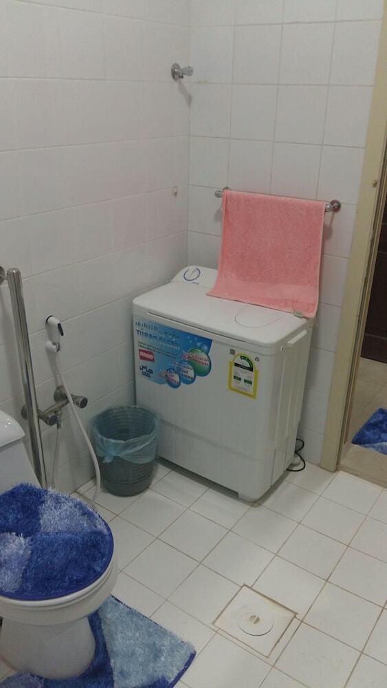Al Eairy Furnished Apartments Al Ahsa 5