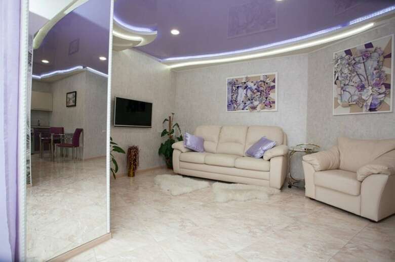 Innhome Apartments - Revolution Square