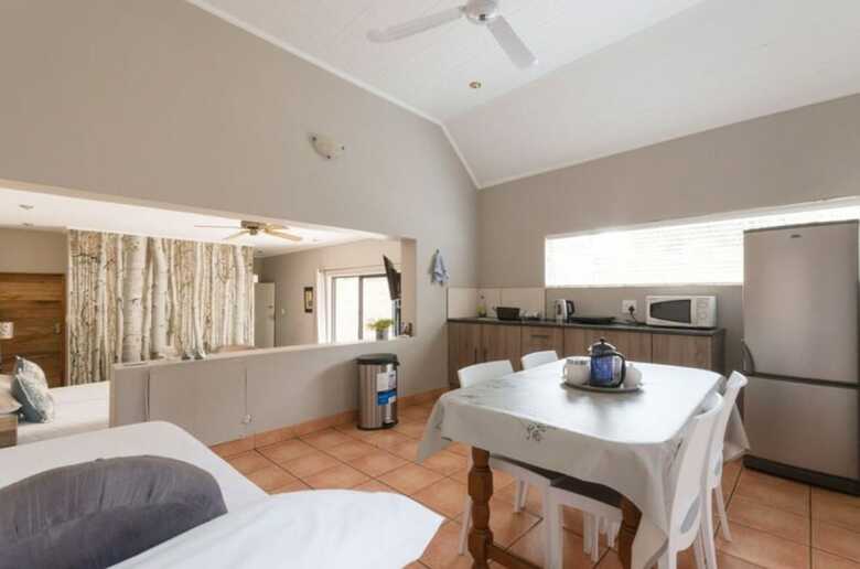 Hotel Queensrest