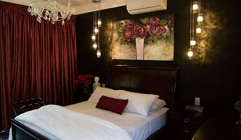 Hotel Casa De Ross