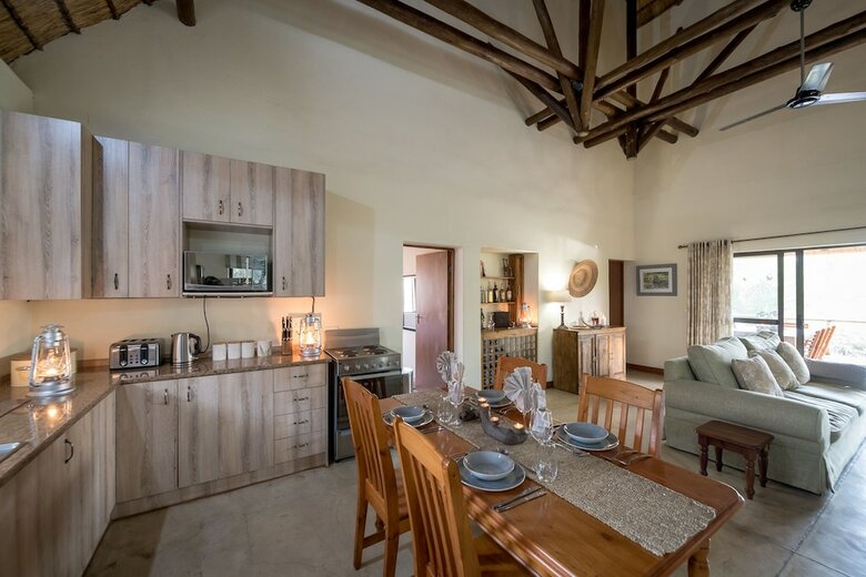 Posada Rukiya Safari Camp