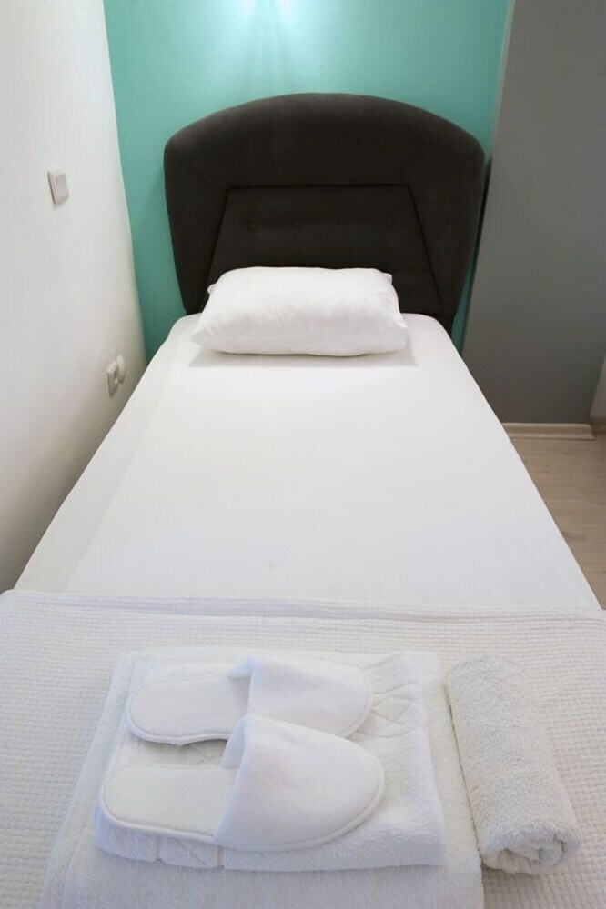 Pudra Hotel