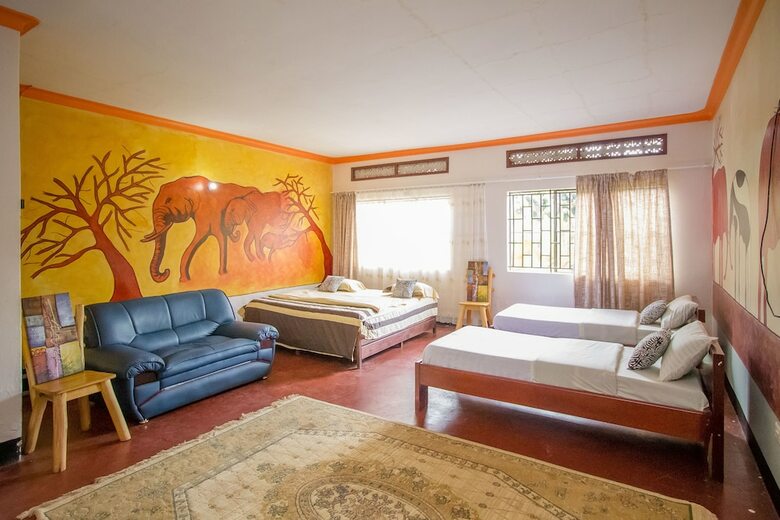 Hotel Tulina Riverside Treat