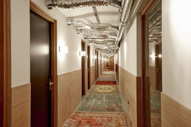 Q-factory Hotel