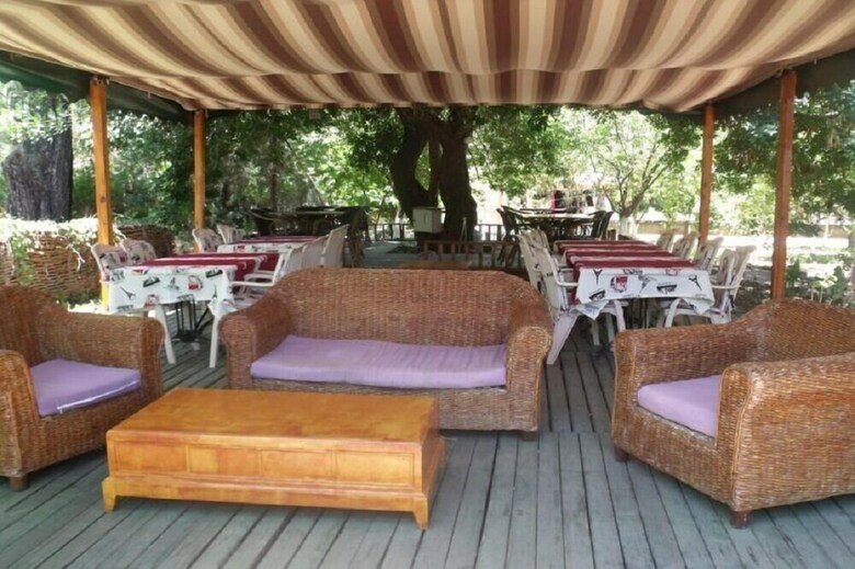 Secret Garden Bungalows & Tent Hotel