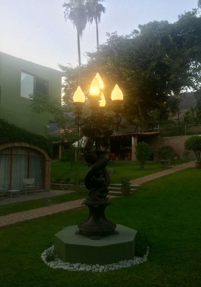 Hacienda Del Lago Boutique Hotel