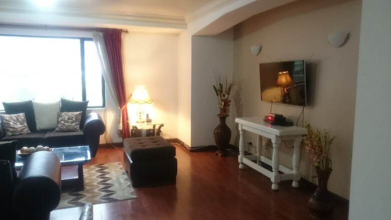Jz Luxury Apartment La Carolina