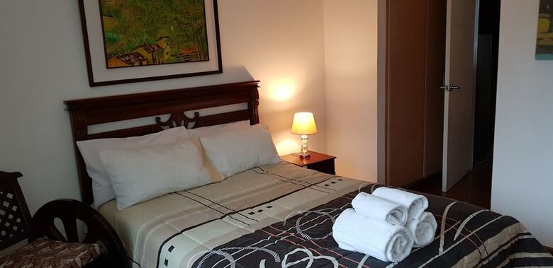 Jz Luxury Apartment La Carolina