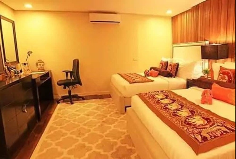 Bed & Breakfast The Oriental Luxury Suites Tagaytay