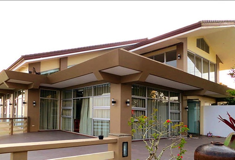 Bed & Breakfast The Oriental Luxury Suites Tagaytay