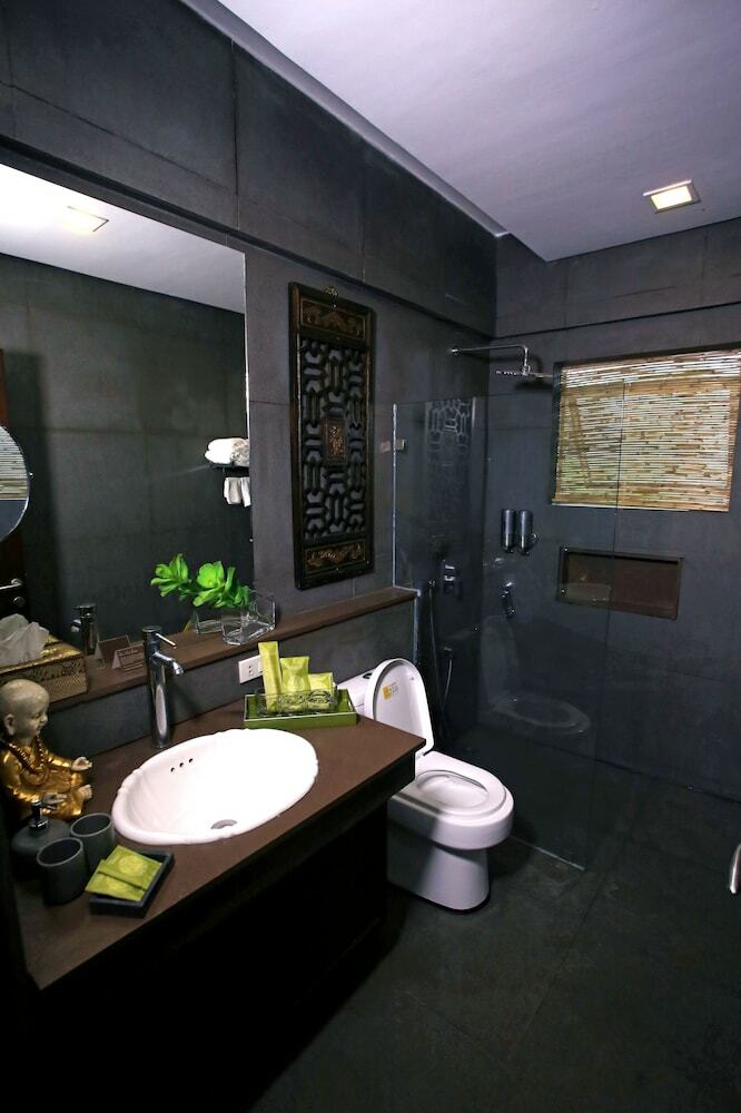 Bed & Breakfast The Oriental Luxury Suites Tagaytay