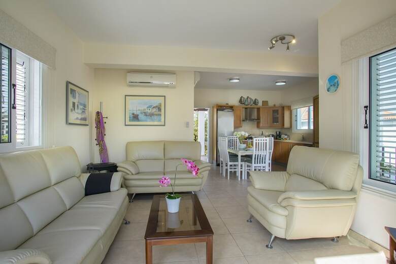 Protaras Villa Jovanna