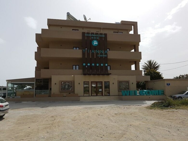 Hotel Yianna Caravel