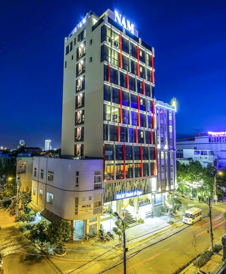 Nam Hotel & Spa