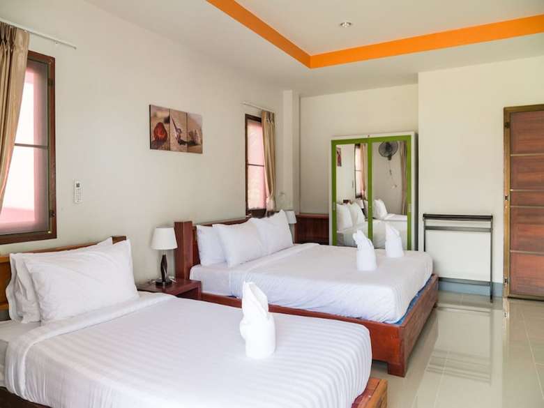 Hotel Breeze Bay Villa
