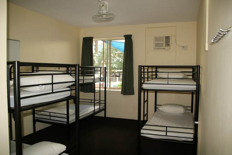 Hostal Crocodilly Inn - Hostel