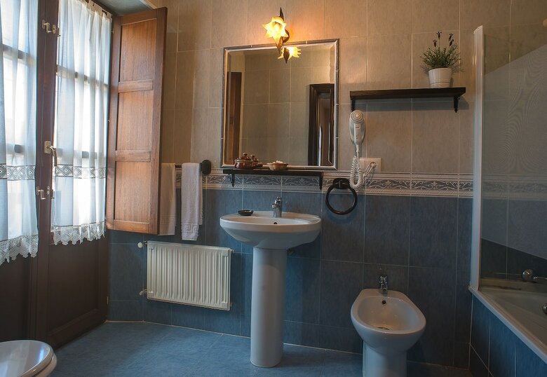 Hotel Corru San Pum�s