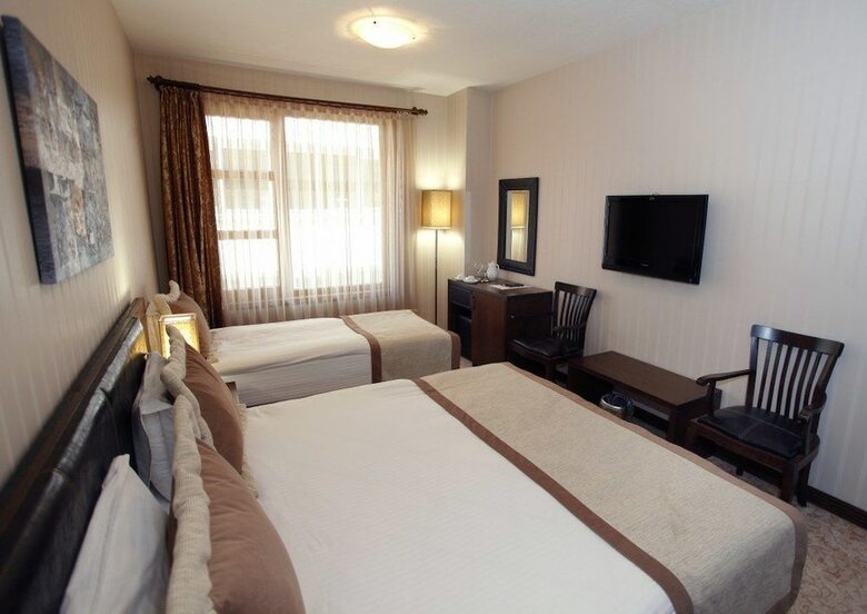 Dreamlife Hotel