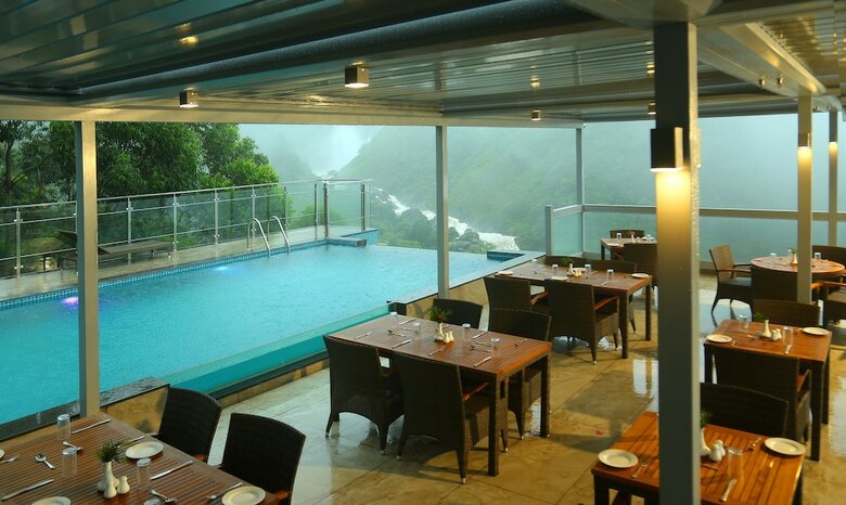 Blanket Hotel And Spa