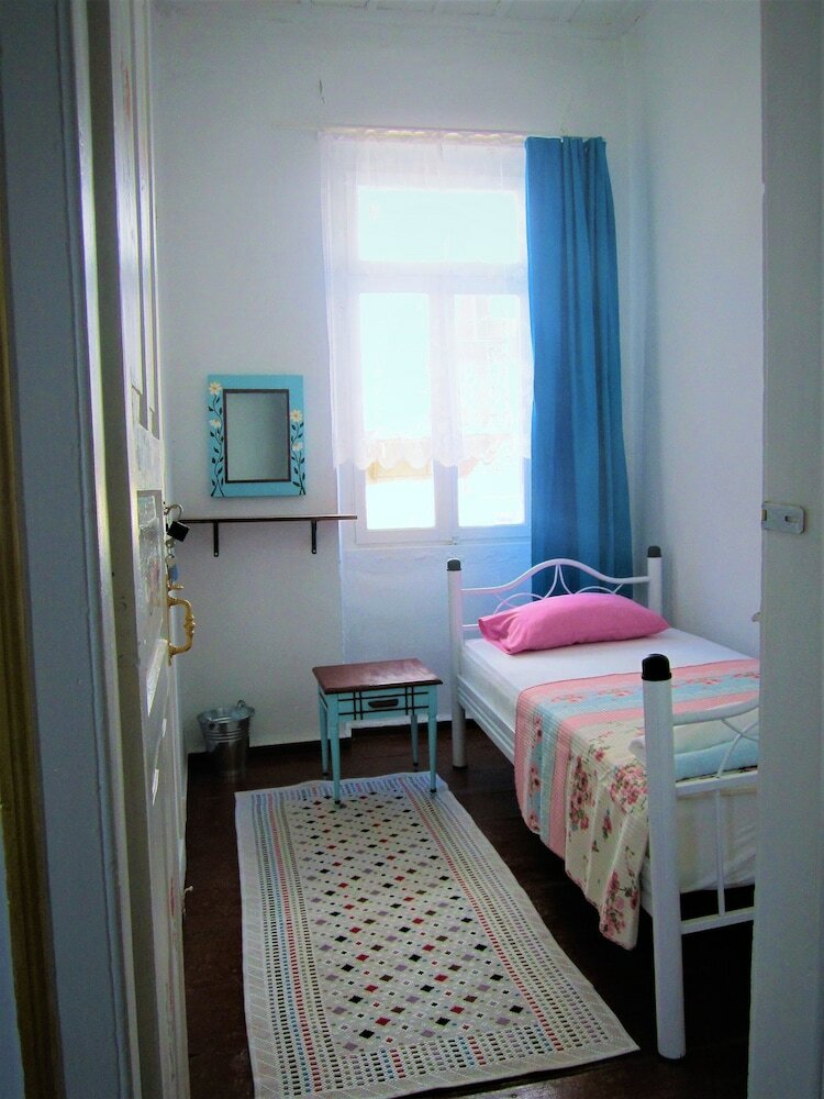Hotel Ayval?k 1881 Pansiyon