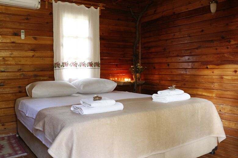 Hotel K?z?lb�k Ah?ap Evleri