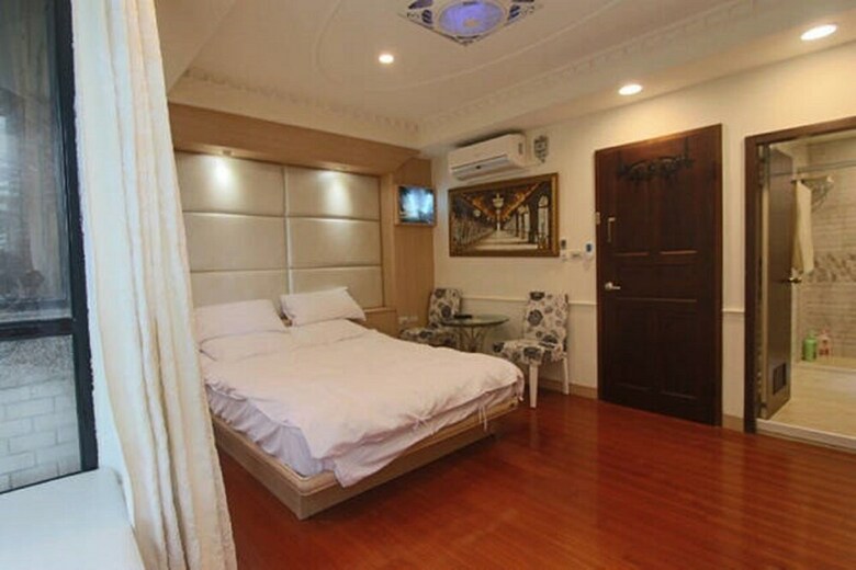 Hotel Peace Art Villa